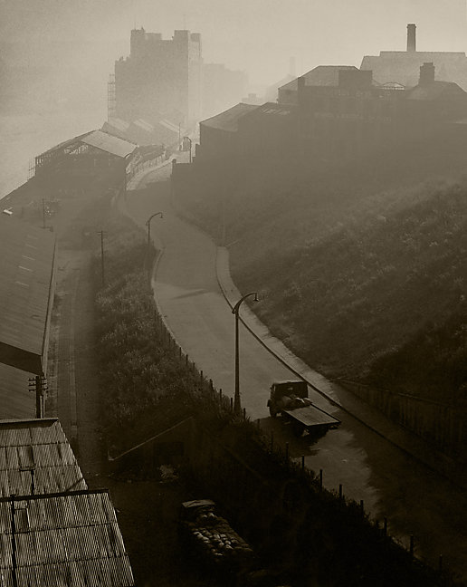 Harry Morrison, The Flour Mill, Gateshead, 1953 © Harry Morrison